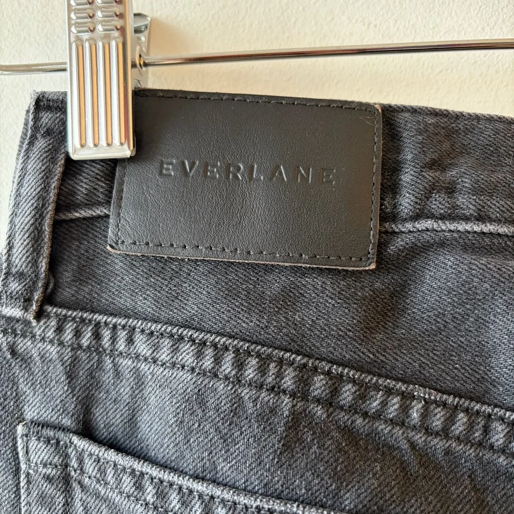 Free shipping! Everlane The Super-Soft Relaxed Jean - Black (Stormy) Size 25 - Picture 6 of 13